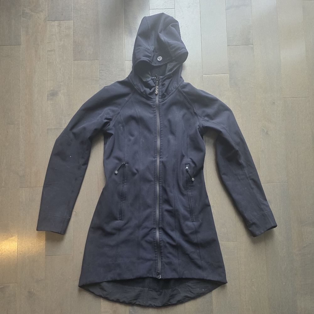 lululemon athletica Rain Jacket
